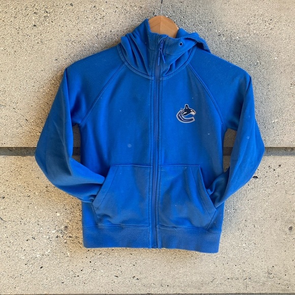 Canucks Hoody by Levelwear - Picture 2 of 13
